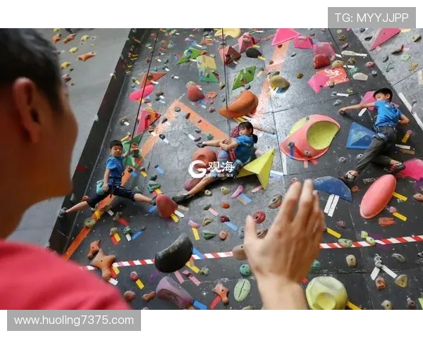 北京攀岩队在极限运动会中的团队协作表现分析与点评